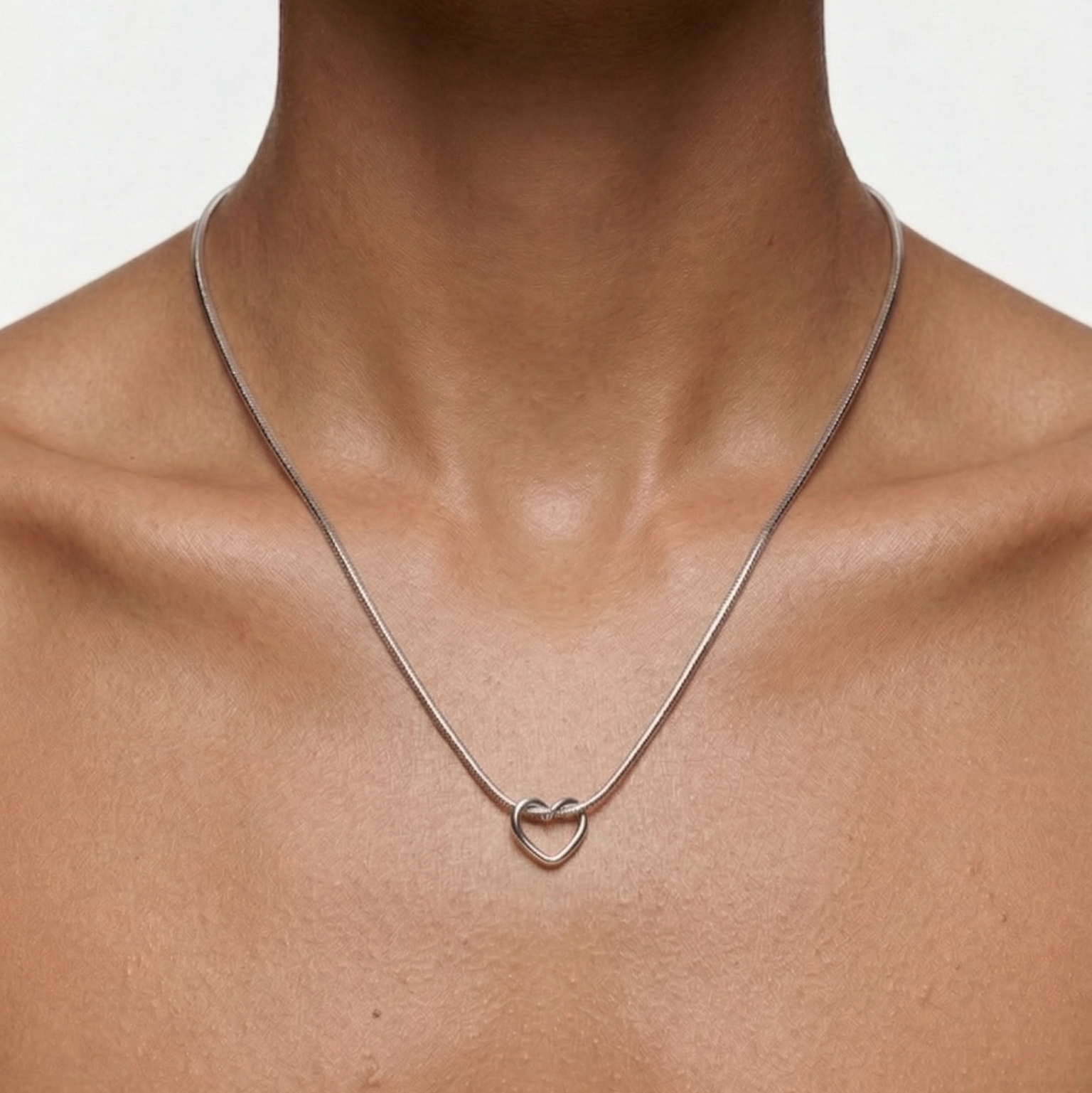 Silver Lumière Heart Necklace